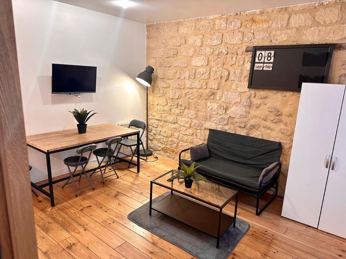 Home Sweet Home Le Chapelais Montmartre Paris Exterior photo
